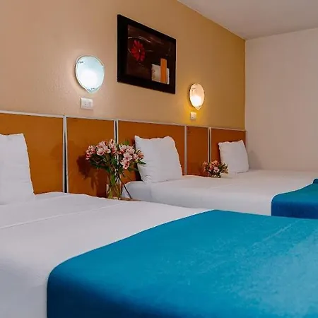 Kasa Hotel & Suites Irapuato Exterior photo