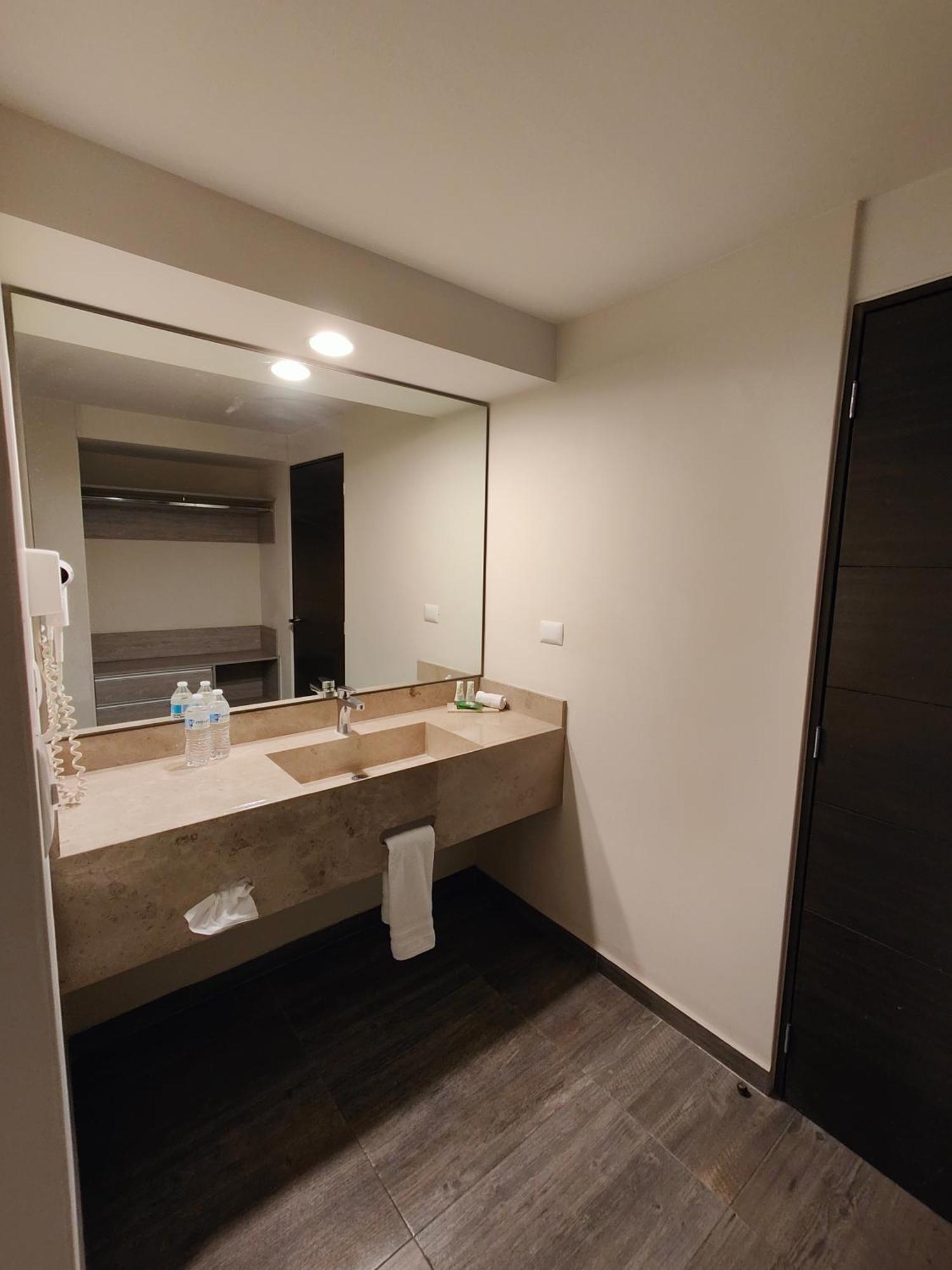 Hotel Kasa & 3*